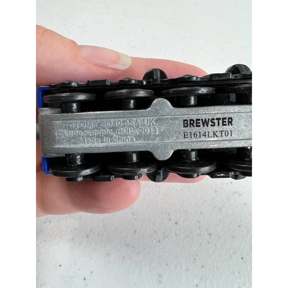 2013 Tomy Ludorum E1614LKT01‎ Chuggington Wooden Railway Brewster Engine Train